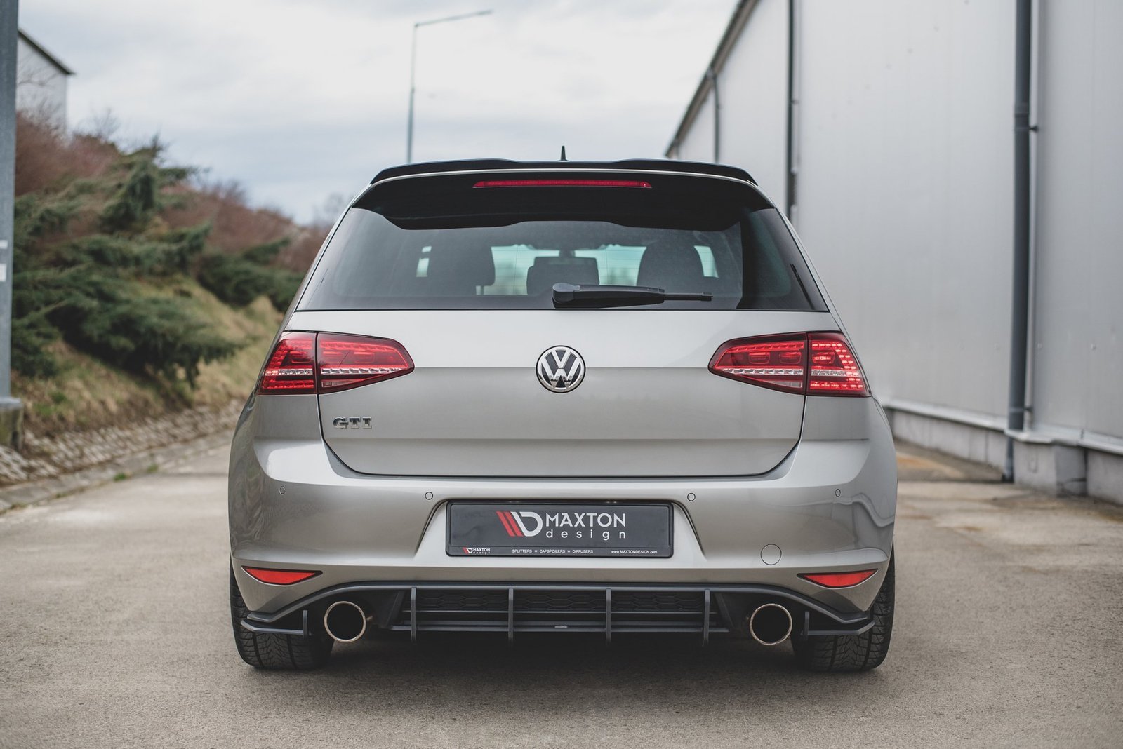 Street Pro Rear Diffuser VW Golf 7 GTI - Imagen 5