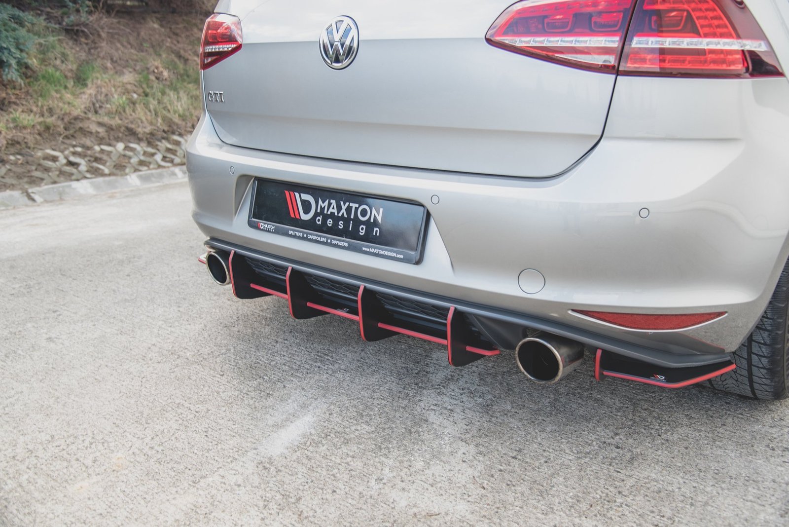 Street Pro Rear Diffuser VW Golf 7 GTI - Imagen 12