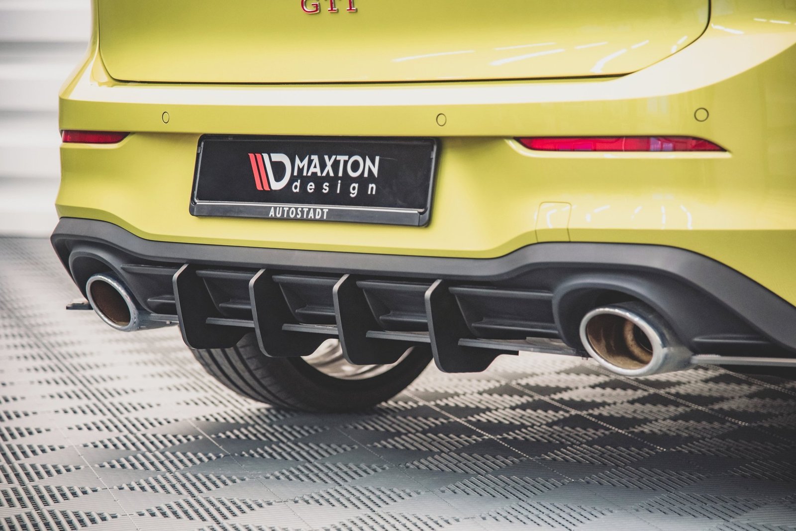 Street Pro Rear Diffuser Volkswagen Golf GTI Clubsport Mk8