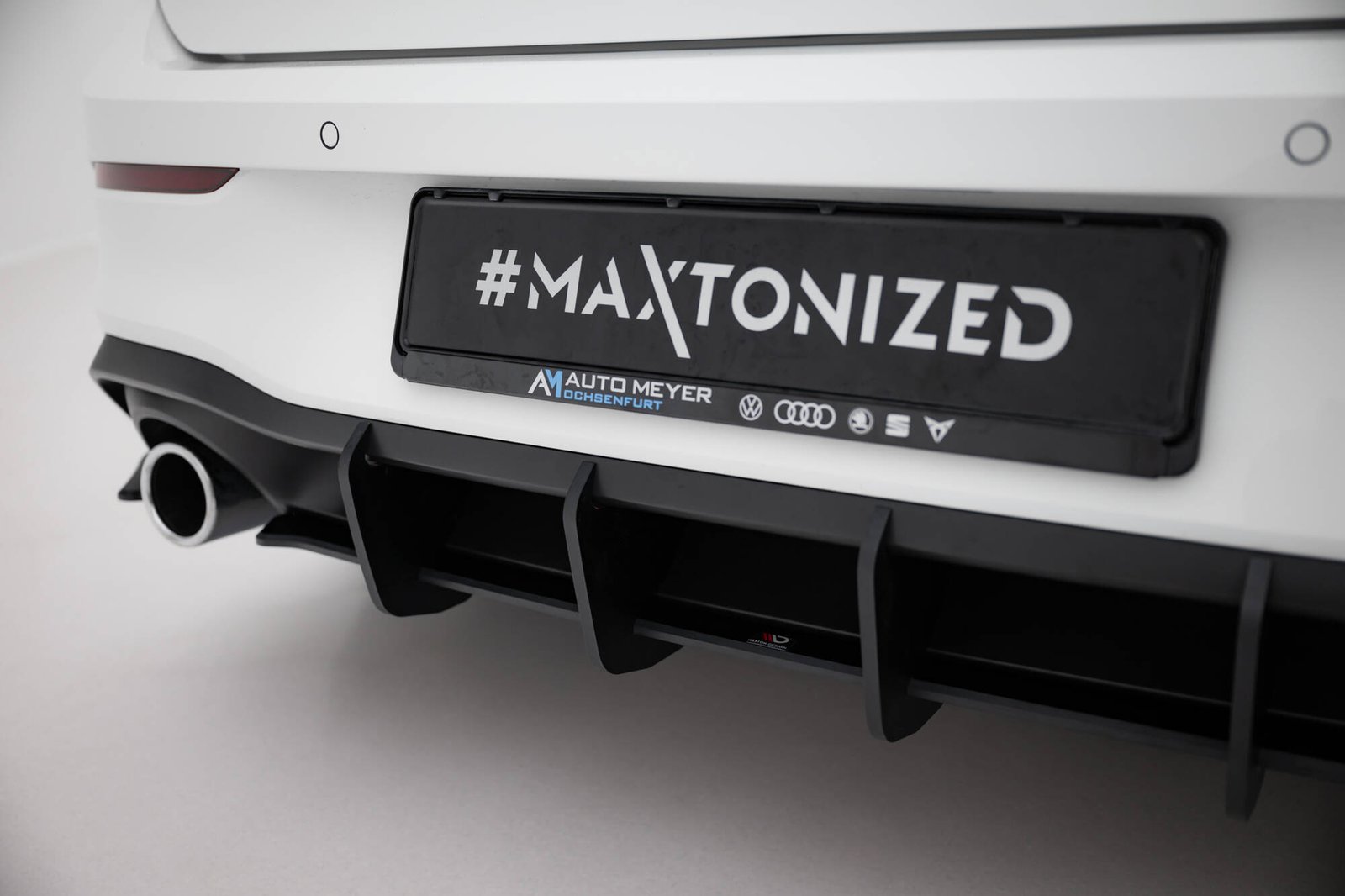Street Pro Rear Diffuser Volkswagen Golf GTI Mk8 - Imagen 3