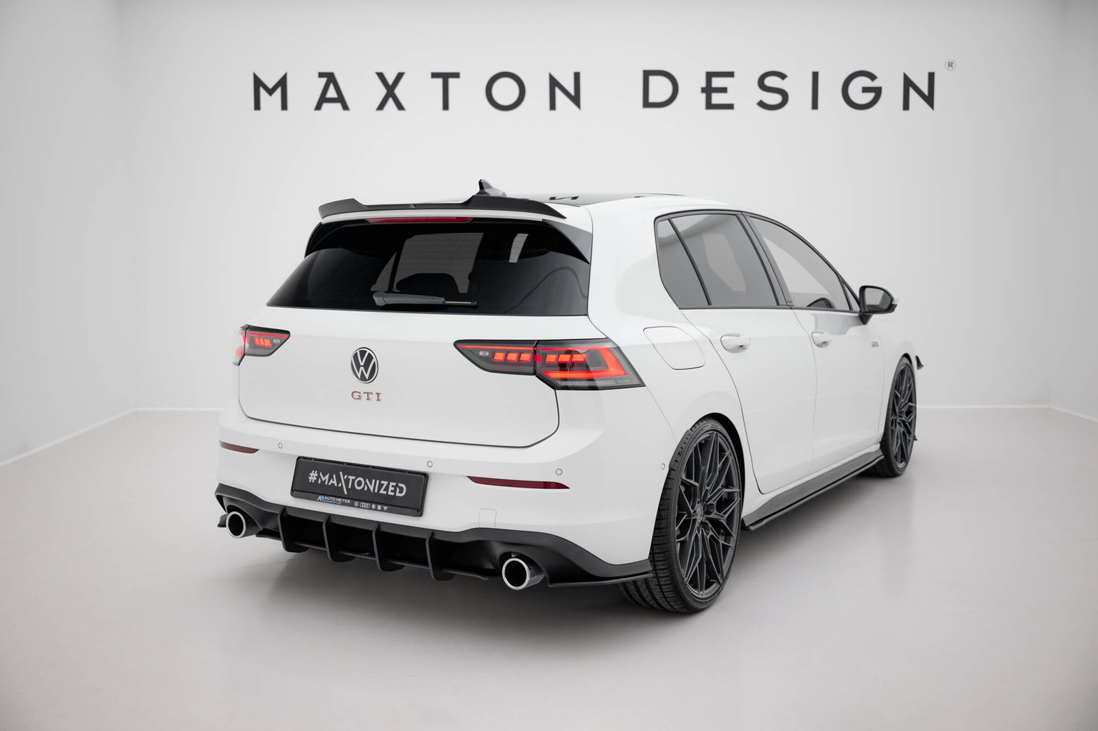 Street Pro Rear Diffuser Volkswagen Golf GTI Mk8 - Imagen 2