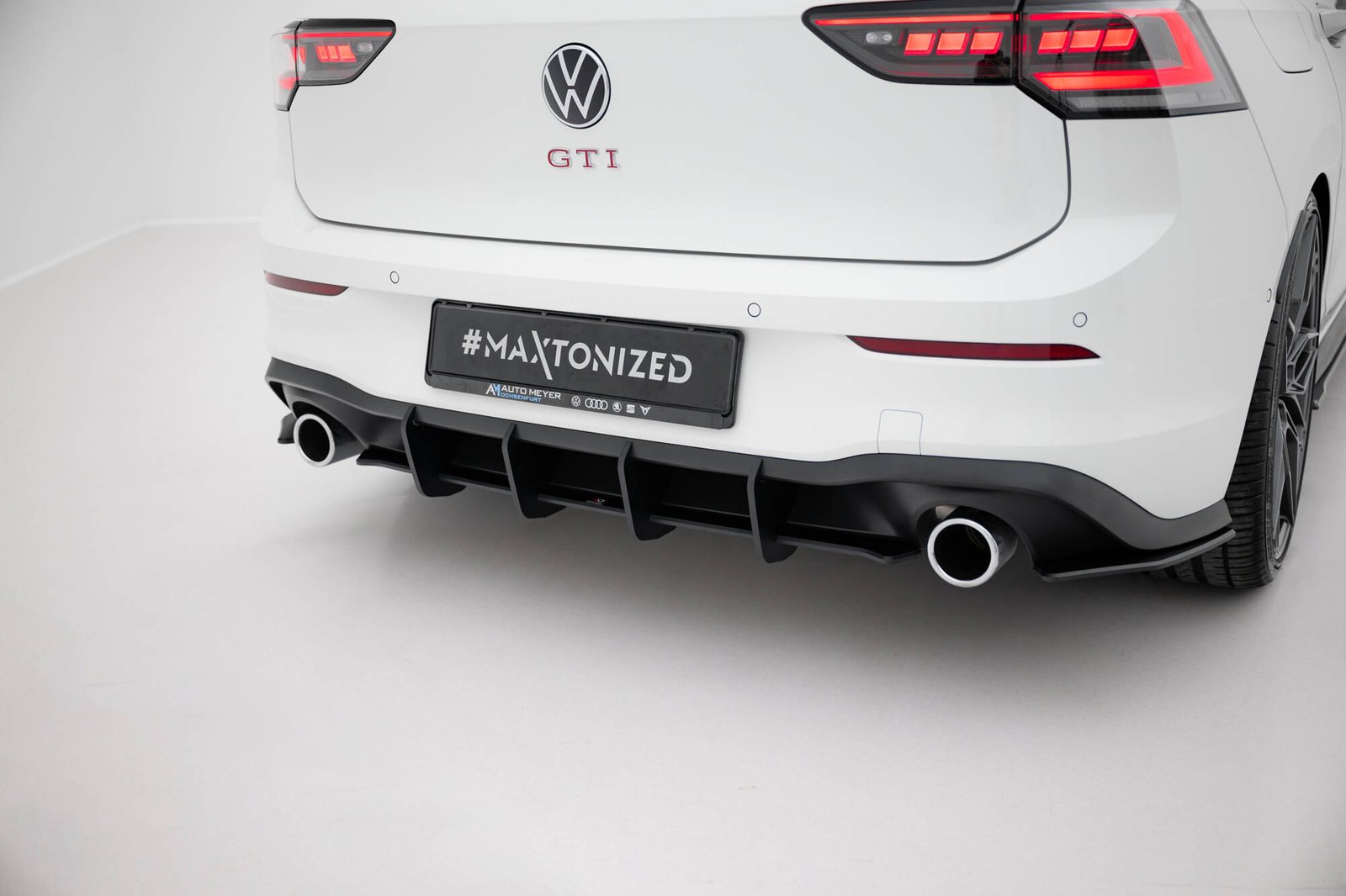 Street Pro Rear Diffuser Volkswagen Golf GTI Mk8 - Imagen 4