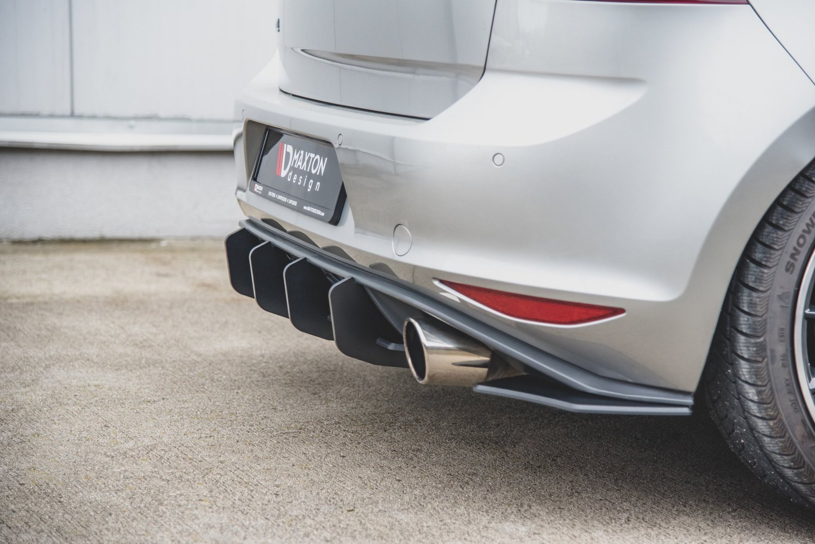 Street Pro Rear Diffuser VW Golf 7 GTI - Imagen 7