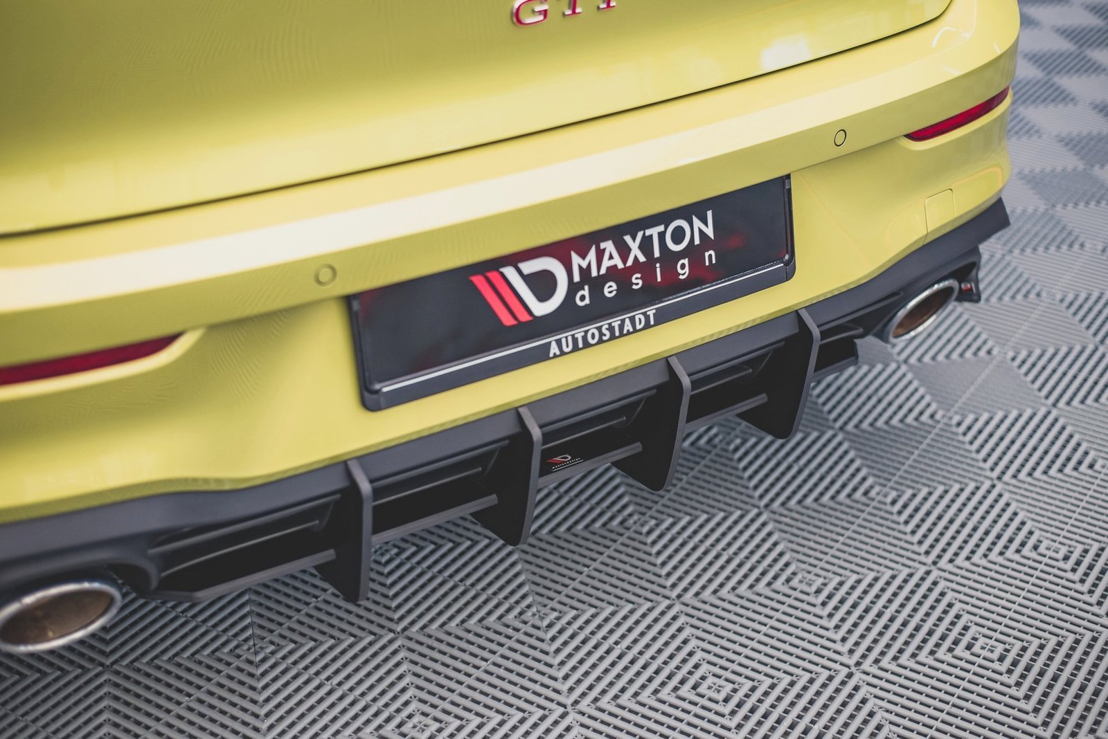 Street Pro Rear Diffuser Volkswagen Golf GTI Clubsport Mk8 - Imagen 3