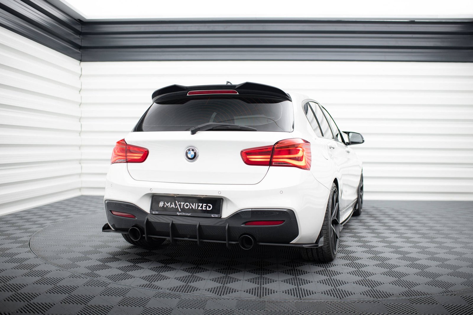 Street Pro Rear Diffuser BMW M140i