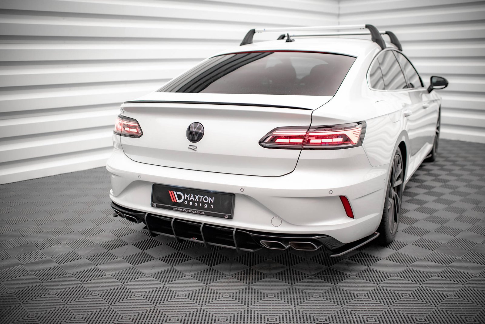 Street Pro Rear Diffuser Volkswagen Arteon R Sedan / Shooting Brake Mk1 Faceift - Imagen 3