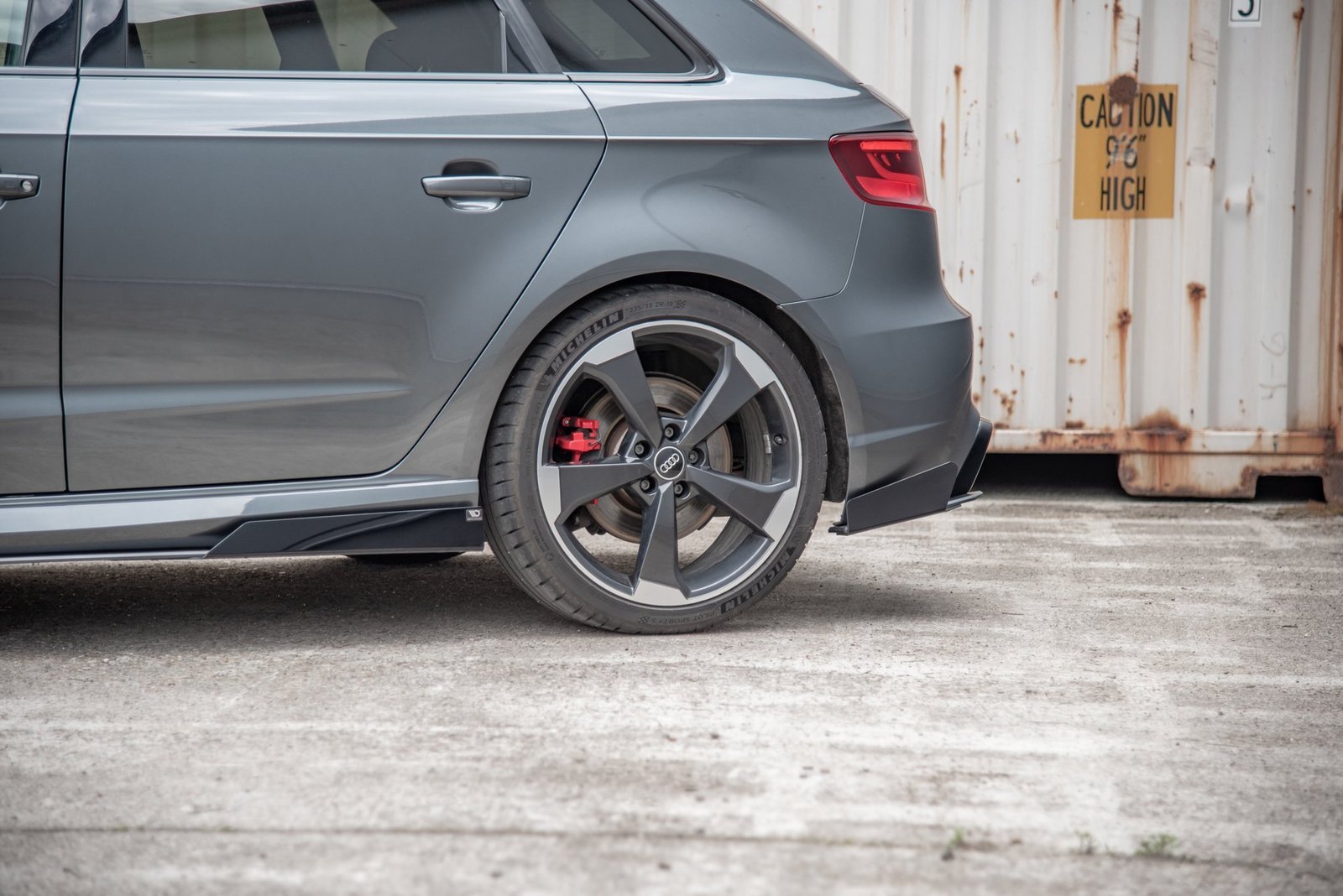 Street Pro Splitters Laterales Traseros + Flaps Aerodinámicos Audi RS3 8V Sportback - Imagen 2