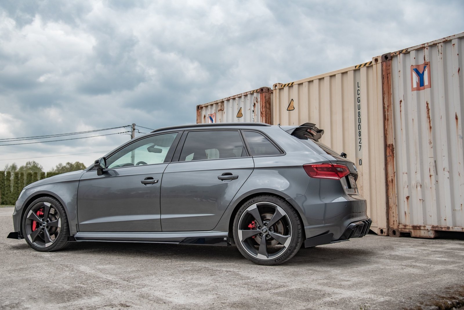 Street Pro Splitters Laterales Traseros + Flaps Aerodinámicos Audi RS3 8V Sportback - Imagen 5