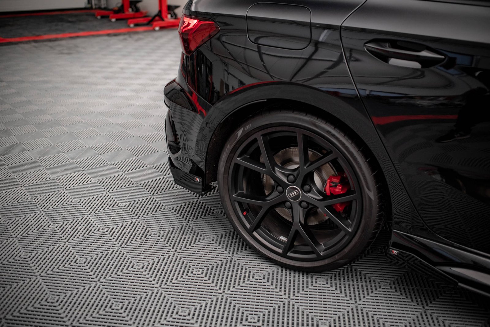 Street Pro Splitters Laterales Traseros + Flaps Aerodinámicos Audi RS3 Sportback 8Y - Imagen 2