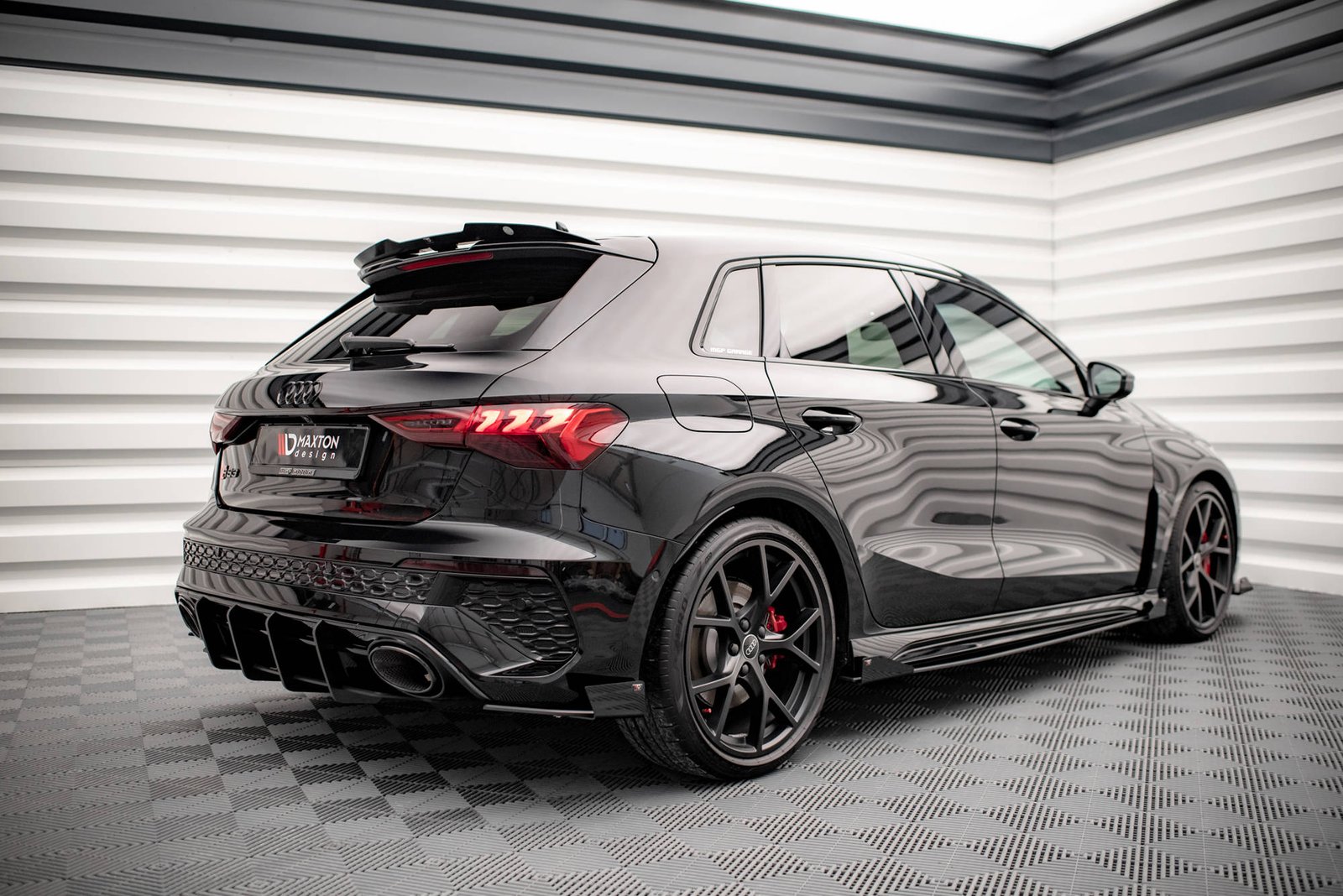 Street Pro Splitters Laterales Traseros + Flaps Aerodinámicos Audi RS3 Sportback 8Y - Imagen 3