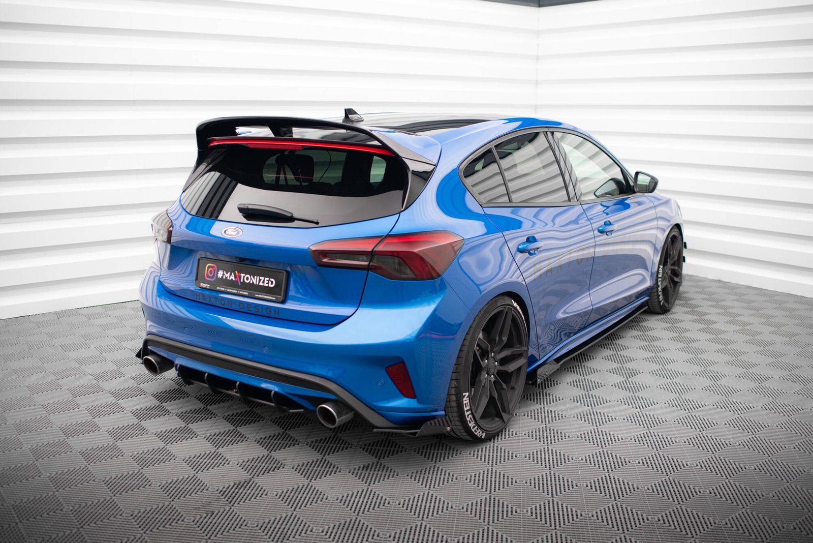 Street Pro Splitters Laterales Traseros + Flaps Aerodinámicos Ford Focus ST Mk4 - Imagen 4