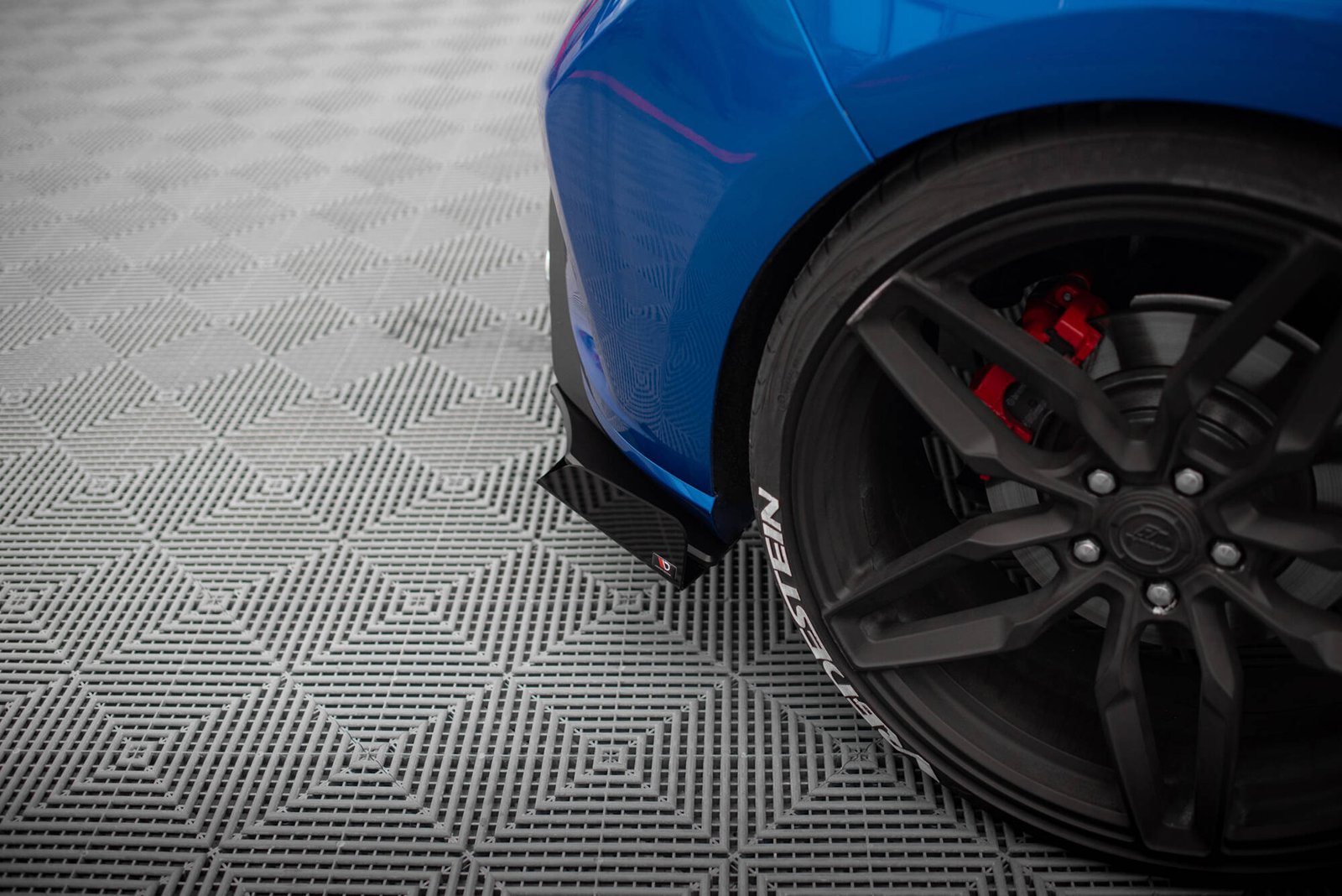 Street Pro Splitters Laterales Traseros + Flaps Aerodinámicos Ford Focus ST Mk4 - Imagen 8