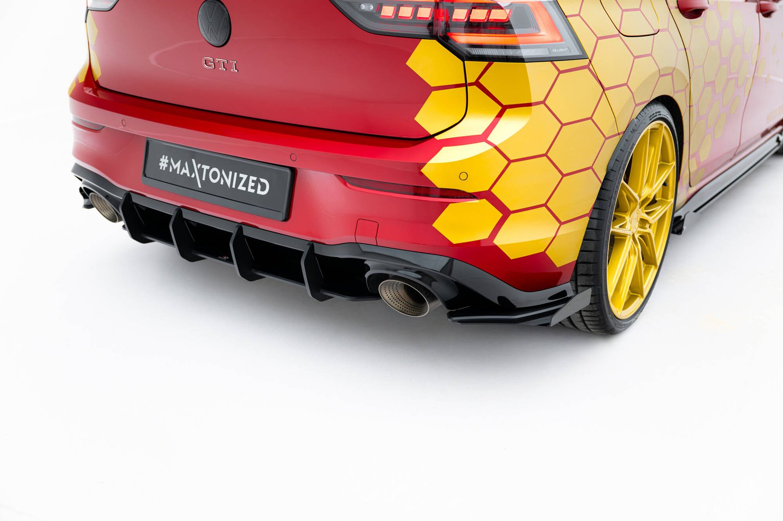 Street Pro Splitters Laterales Traseros + Flaps Aerodinámicos Volkswagen Golf GTI Clubsport Mk8 - Imagen 7