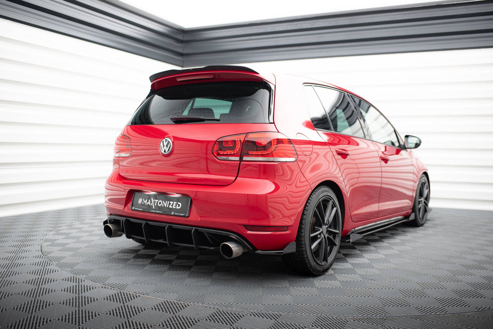 Street Pro Splitters Laterales Traseros + Flaps Aerodinámicos Volkswagen Golf GTI Mk6 - Imagen 2