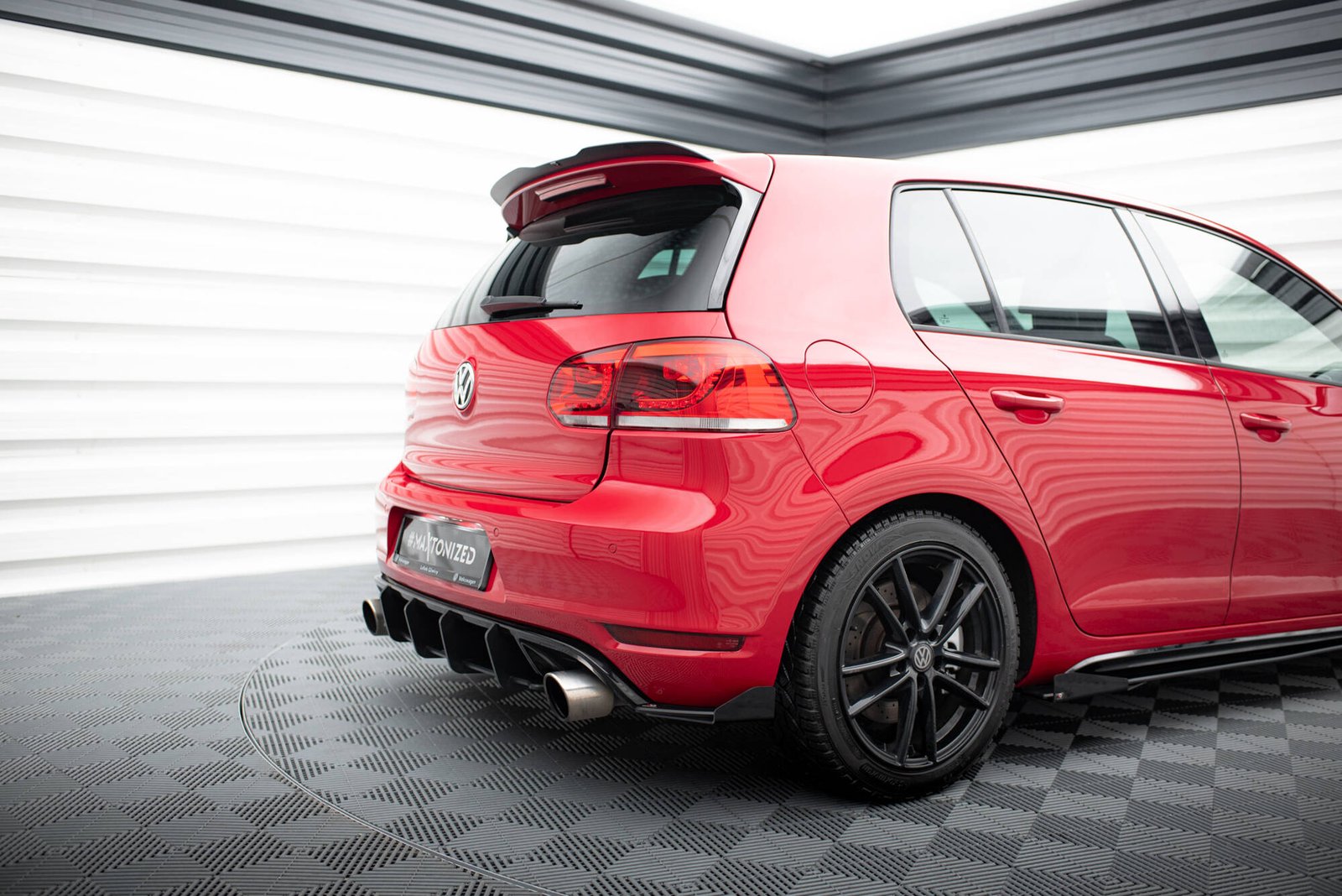 Street Pro Splitters Laterales Traseros + Flaps Aerodinámicos Volkswagen Golf GTI Mk6 - Imagen 4