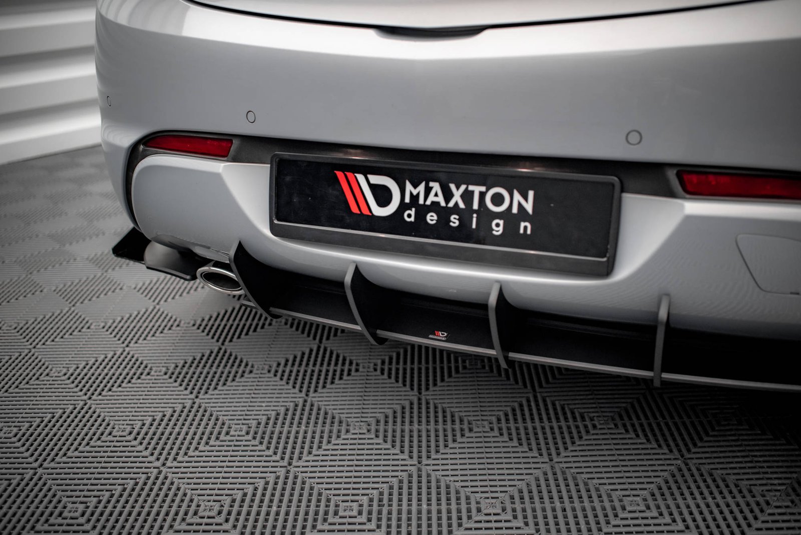 Street Pro Faldón Trasero + Flaps Aerodinámicos Opel Astra GTC OPC-Line J - Imagen 5