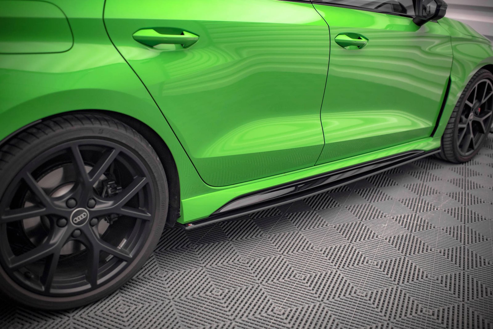 Street Pro Faldones Laterales con Difusor Audi RS3 Sedan 8Y - Imagen 3