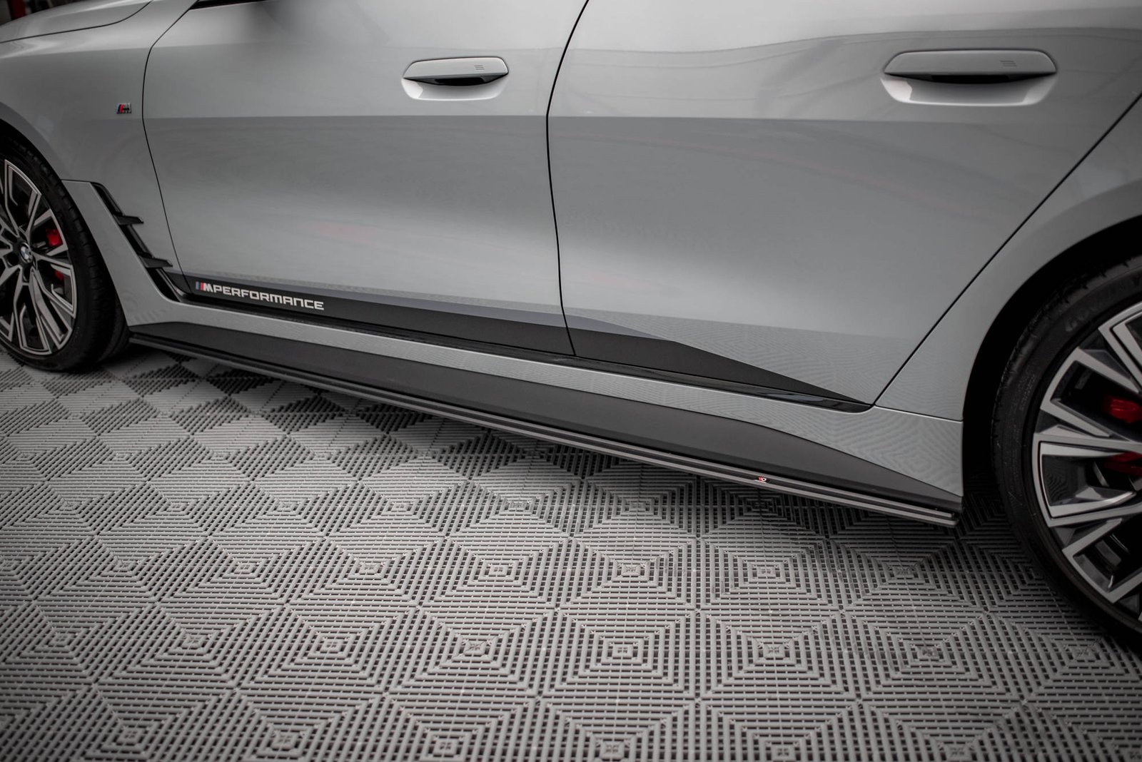 Street Pro Faldones Laterales con Difusor BMW 4 Gran Coupe M-Pack G26 - Imagen 3