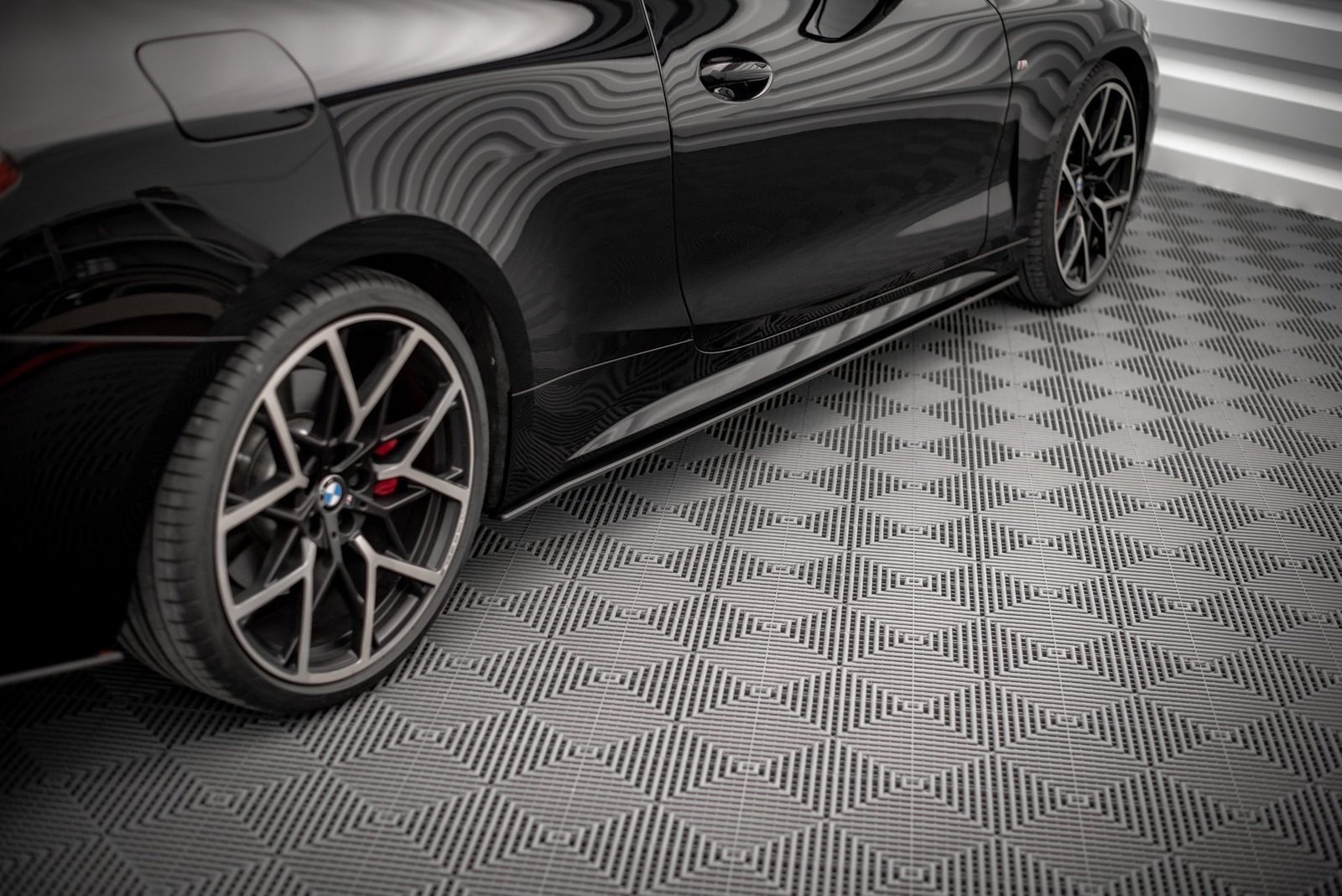 Street Pro Faldones Laterales con Difusor BMW 4 M-Pack / M440i G22 / G23 / G22 Facelift / G23 Facelift
