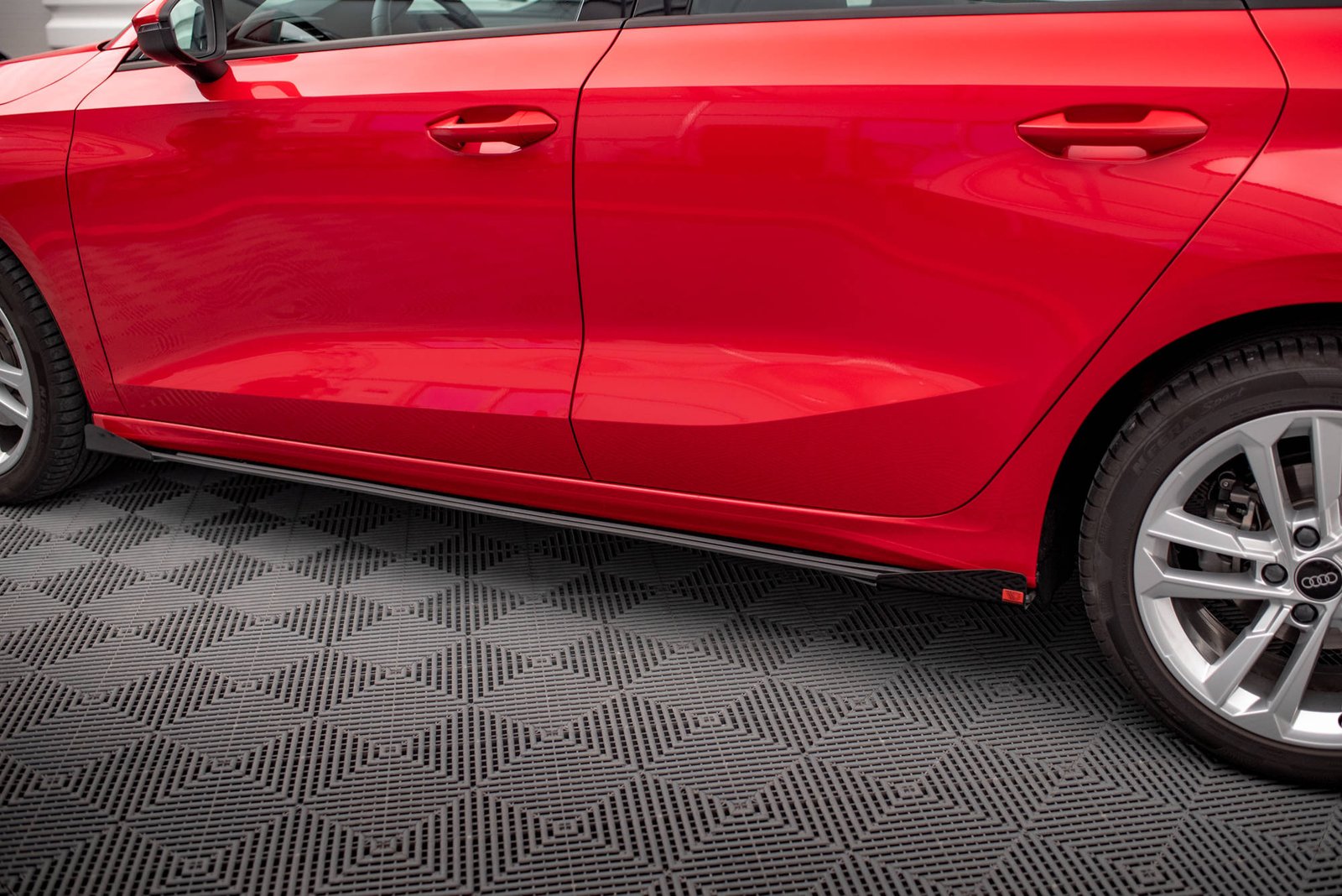 Street Pro Faldones Laterales con Difusor + Flaps Aerodinámicos Audi A3 8Y - Imagen 2
