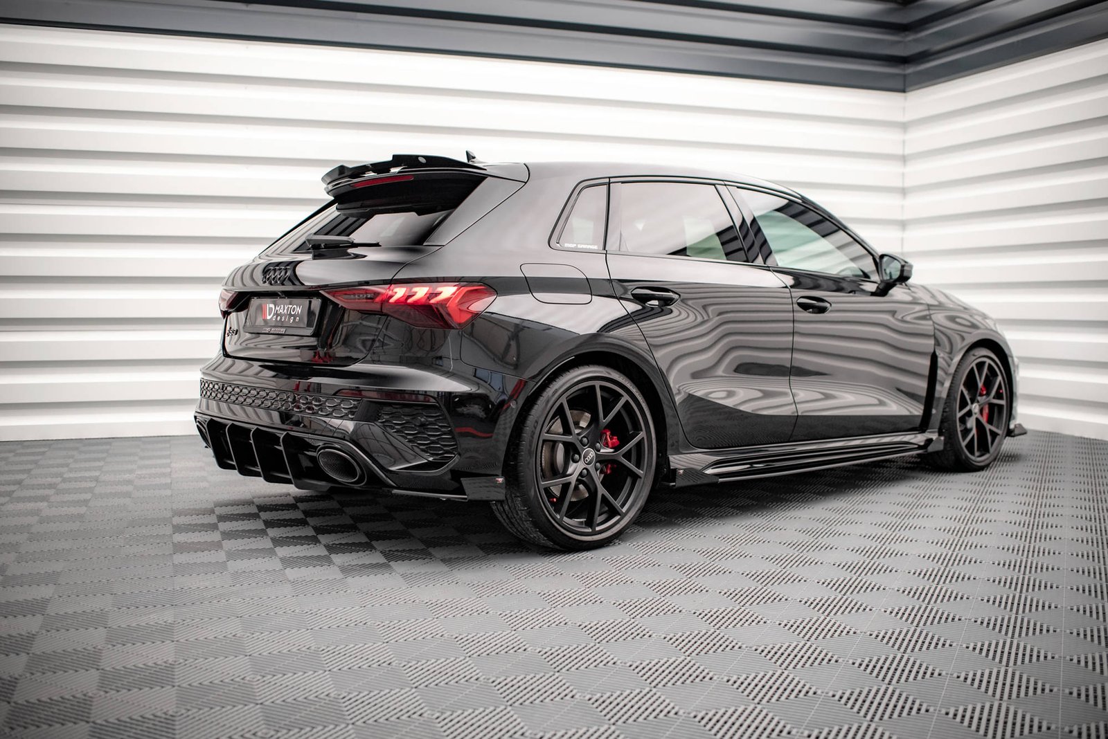 Street Pro Faldones Laterales con Difusor + Flaps Aerodinámicos Audi RS3 Sportback 8Y - Imagen 2