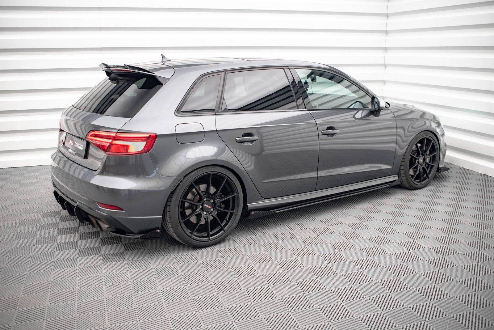 Street Pro Faldones Laterales con Difusor + Flaps Aerodinámicos Audi S3 / A3 S-Line Sportback 8V Facelift - Imagen 3