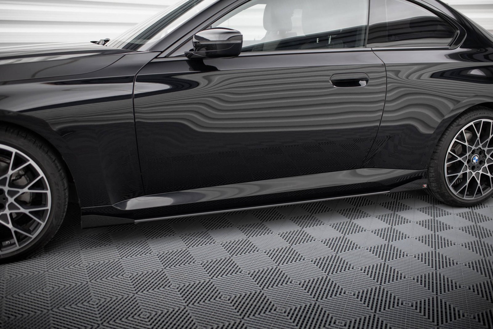 Street Pro Faldones Laterales con Difusor + Flaps Aerodinámicos BMW 2 Coupe G42