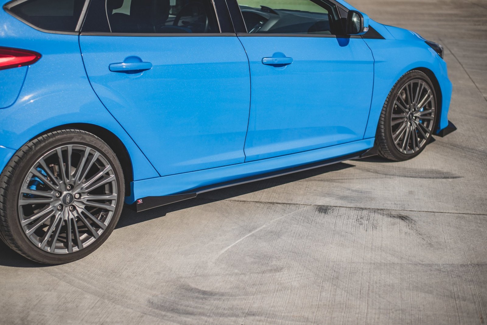 Street Pro Faldones Laterales con Difusor + Flaps Aerodinámicos Ford Focus RS Mk3 - Imagen 3
