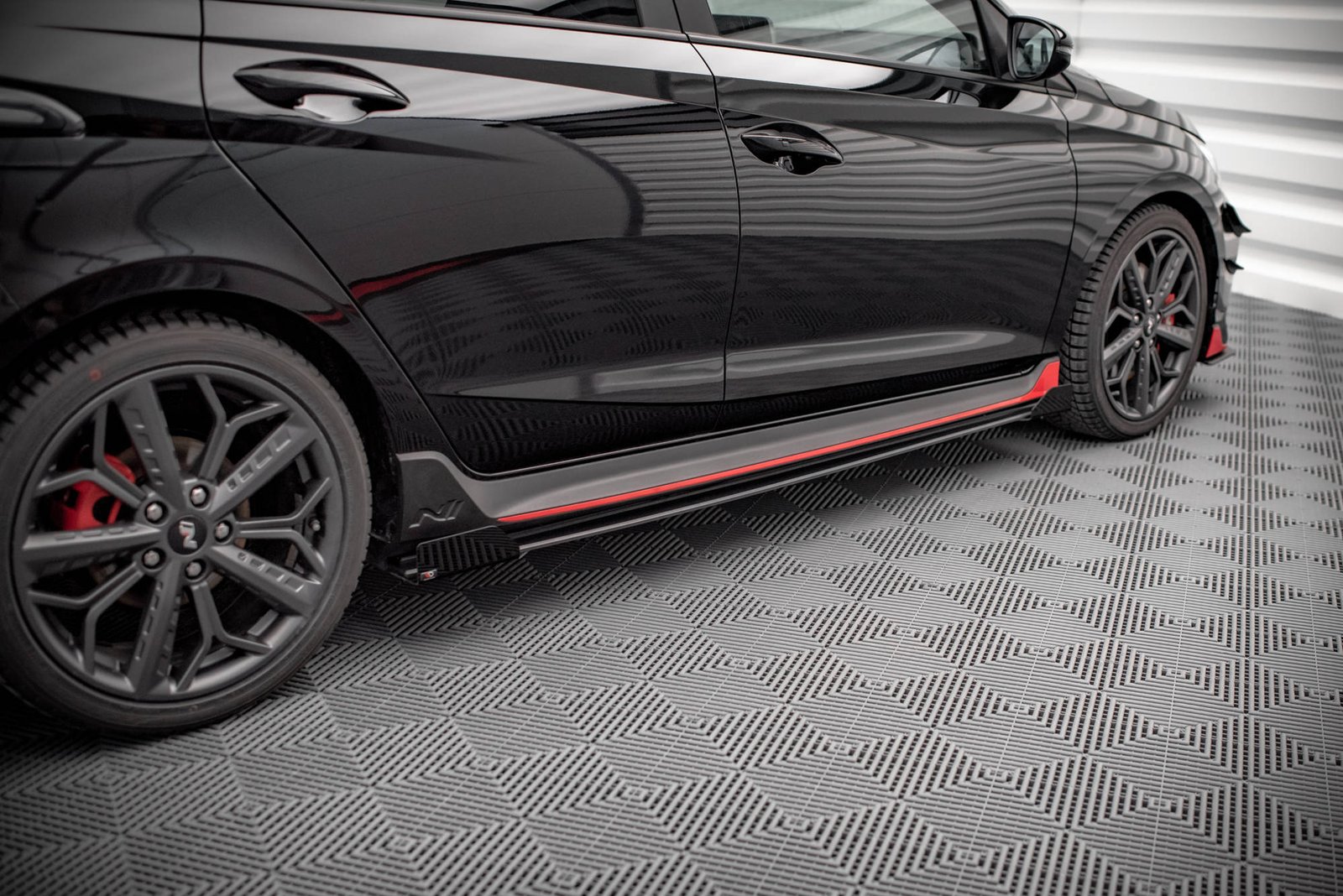 Street Pro Faldones Laterales con Difusor + Flaps Aerodinámicos Hyundai I20 N Mk3 - Imagen 3