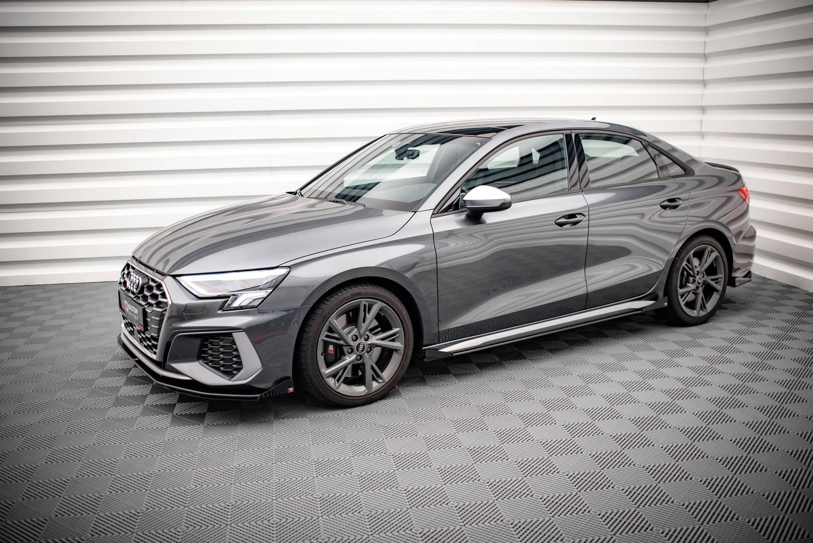 Street Pro Faldones Laterales con Difusor + Flaps Aerodinámicos Audi S3 / A3 S-Line 8Y / 8Y Facelift - Imagen 2