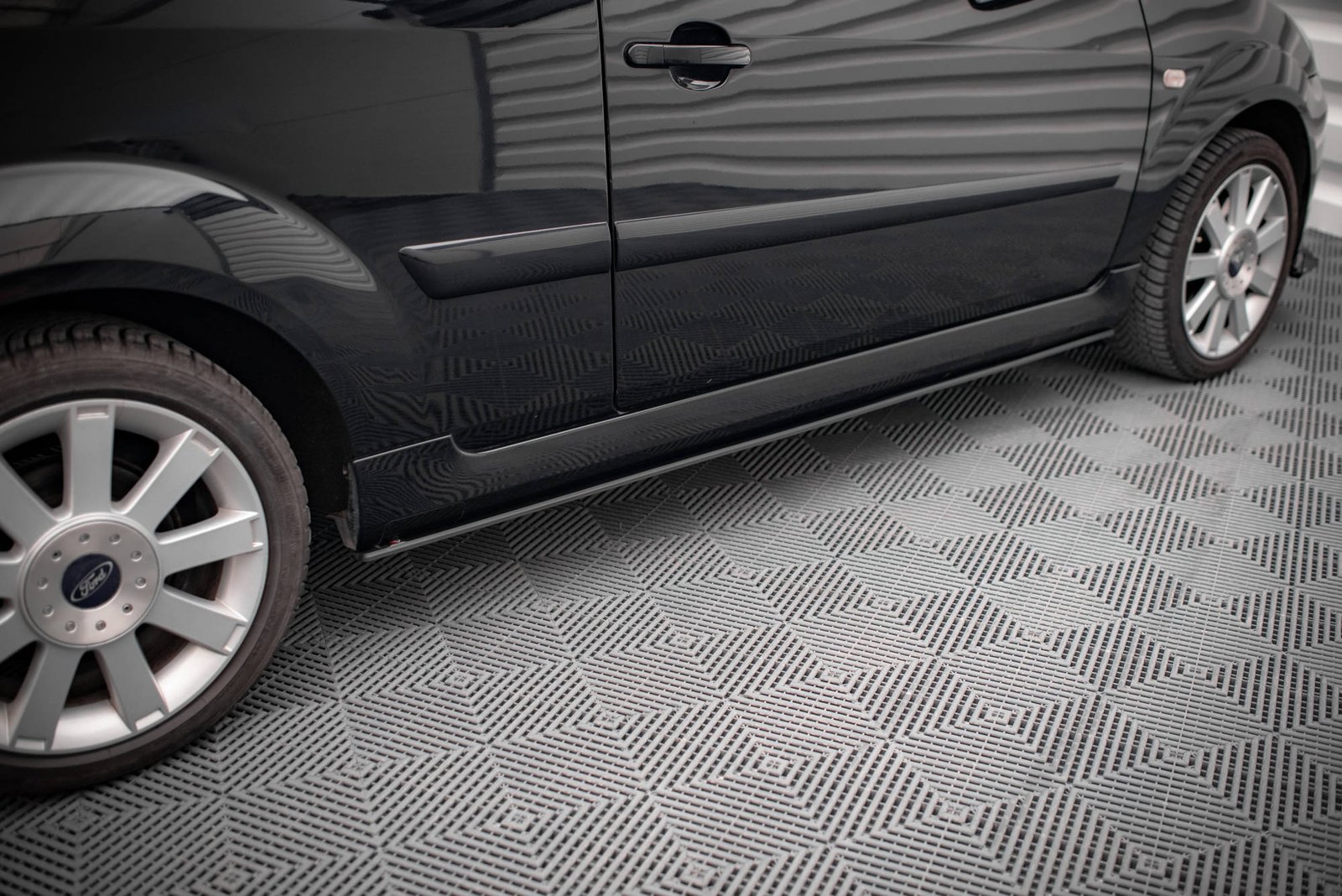 Street Pro Faldones Laterales con Difusor Ford Fiesta ST Mk6 - Imagen 2
