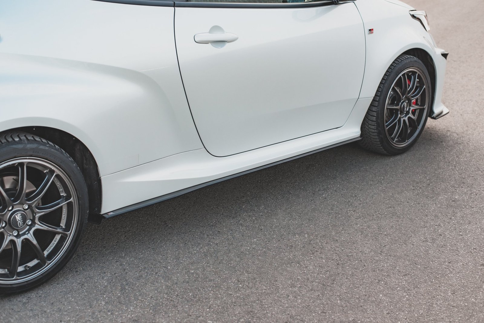Street Pro Faldones Laterales con Difusor Toyota GR Yaris Mk4 - Imagen 3