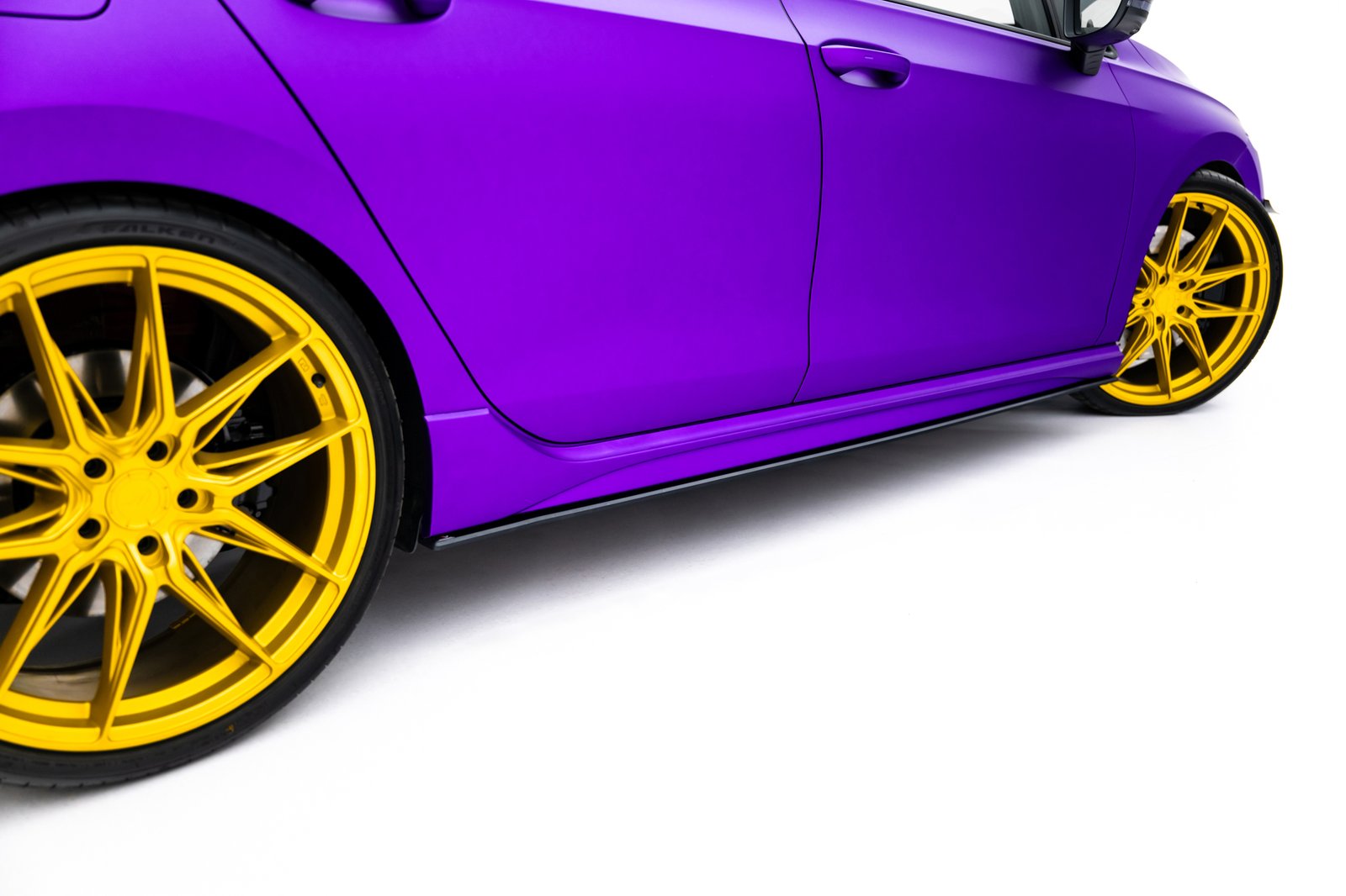 Street Pro Faldones Laterales con Difusor Volkswagen Golf R Mk8 - Imagen 10