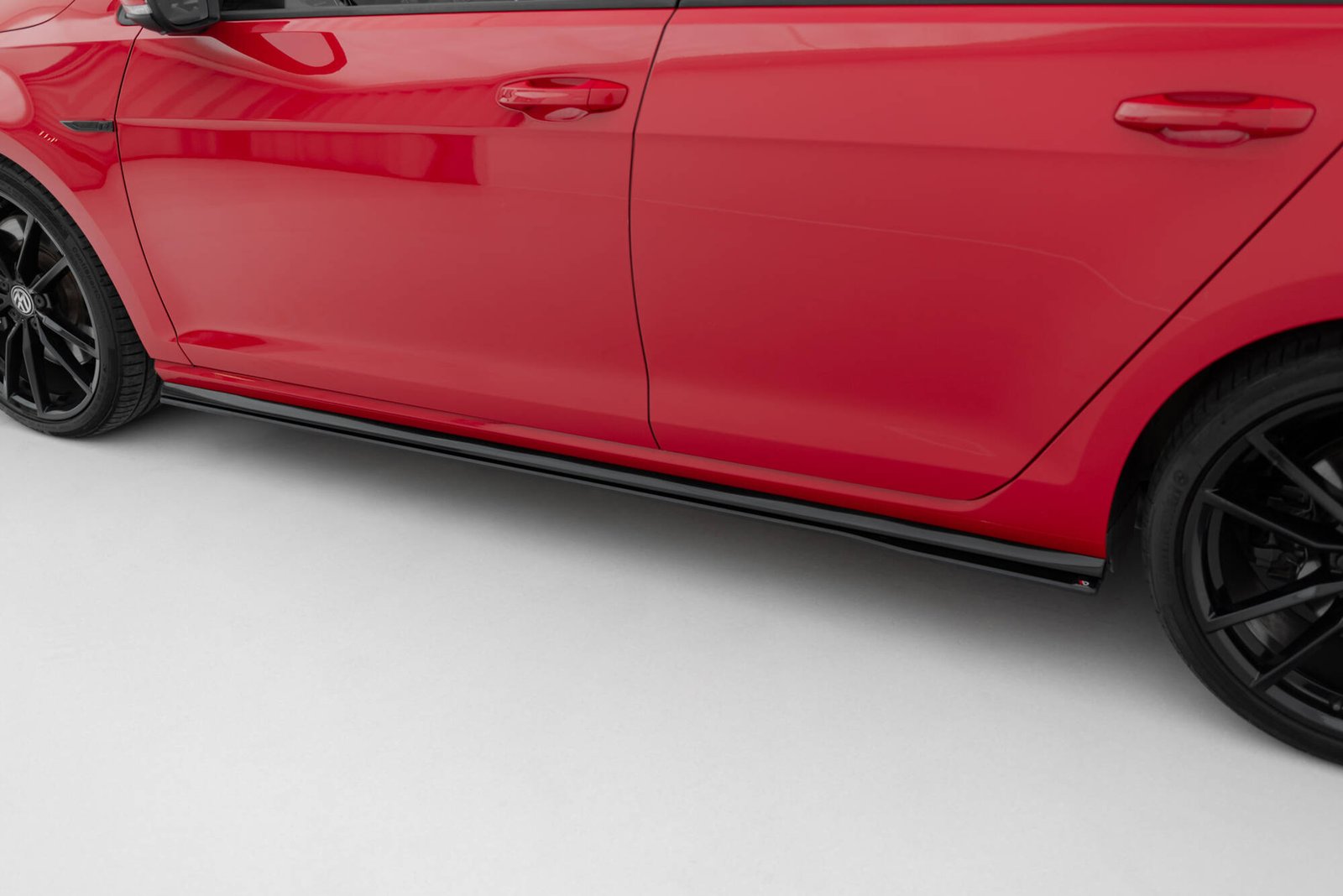 Street Pro Faldones Laterales con Difusor Volkswagen Golf R / R-Line Mk7 Facelift - Imagen 3